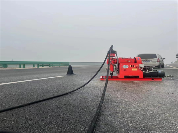 古县马路路基路面开裂下沉注浆加固灌浆